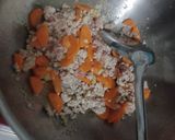 รูปขั้นตอนการทำที่ 3 ของ ข้าวผัดกุ้งหมูสับ
