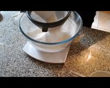 Foto del paso 3 de la receta Bizcocho de Chocolate (extra húmedo y esponjoso)