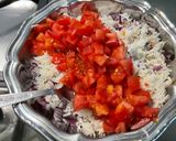 Une image de l'étape 8 de Salade de Riz aux Tomates, Thon, Feta et Romarin.