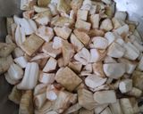 A picture of step 1 of Jackfruit Curry.