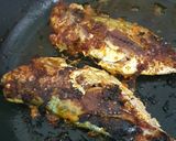 Foto langkah ke 6 dari resep Ikan Kembung Bakar (panggang teflon).