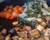 Foto del paso 2 de la receta: Salteado de Vegetales!!! 🥒🥑🍆🥕🥗🥙🍱🍚