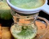 Foto del paso 3 de la receta: Zumo refrescante de pepino, hierbabuena, lima y Tajín