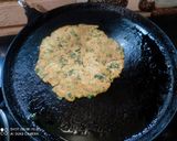 A picture of step 3 of Leftover Dal Thepla.
