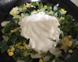 Foto del paso 2 de la receta: Rajas de chile poblano con huevo