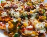 சீஸி நாசோஸ் பீட்சா(cheesy nachos pizza recipe in tamil) ரெசிபி ஸ்டேப் 2 புகைப்படம்