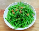 Hình bước làm 3 của món Đậu cô ve xào tôm khô