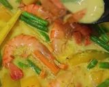Gambar langkah 5 resipi Masak Lemak Udang dengan Labu & Kacang panjang.