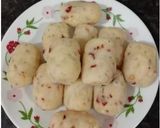 A picture of step 2 of Potato nuggets.