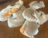 Foto del passaggio 1 della ricetta Bruschette di capesante marinate al finocchietto selvatico