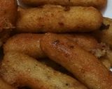 A picture of step 5 of Crispy rava fingers fries.