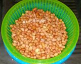 Foto langkah ke 2 dari resep Kacang Telur Renyah.