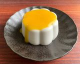 A picture of step 6 of Coconut Milk Jelly.