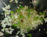 A picture of step 2 of Leftover rice Tadka.
