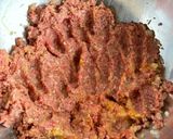 Une image de l'étape 2 de Keftedes au Ouzo 🇬🇷 (boulettes de viande moelleuses à la Grecque).
