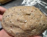 Foto del paso 2 de la receta: Galletitas veganas con semillas
