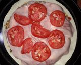 Foto del paso 5 de la receta: Tarta de pollo con jamón y queso