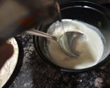A picture of step 2 of Banana raita.