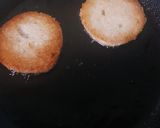 A picture of step 8 of Shahi Toast Rabdi Sandwich.