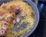 Foto del paso 4 de la receta: Fideuà de calamares con alioli de ajo negro