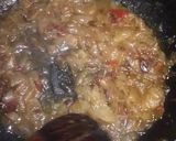 Foto del paso 3 de la receta: Espada con cebolla a la cerveza y semi caramelizada