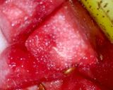 A picture of step 1 of Keley, kharboozy or Tarbooz ki Chaat.