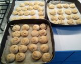 Foto del passaggio 9 della ricetta Biscotti di San Martino con ripieno di crema di ricotta