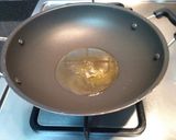 A picture of step 4 of Manipuri style Khichadi.