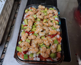 Foto del paso 4 de la receta: Ensalada de pimientos, aguacates y langostinos