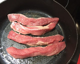 Foto del paso 1 de la receta: Bichillo de cerdo y ensalada con salsa de miel y mostaza
