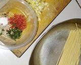 Foto langkah ke 1 dari resep Spaghetti Aglio Olio Ebi Kering.