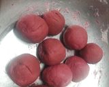 பீட்ரூட் பூரி (Beetroot poori recipe in tamil) ரெசிபி ஸ்டேப் 2 புகைப்படம்