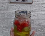 Foto langkah ke 2 dari resep Es Buah Sirup Nanas.