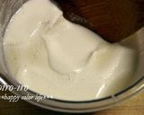 A picture of step 5 of Strawberry Daifuku with Shiratamako Flour in a Microwave.