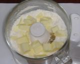 A picture of step 4 of Fast & Easy Marbled Cake.