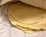 Foto del paso 2 de la receta: Tinga de pollo con tortillas de maíz caseras