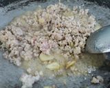 Hình bước làm 2 của món Phi lê cá điêu hồng chưng tương