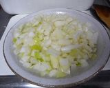 A picture of step 3 of Easy and Delicious Onion Soup.