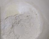 Foto langkah ke 1 dari resep Pizza teflon (takaran sendok).