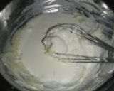 A picture of step 5 of No-bake Chocolate Cheesecake.