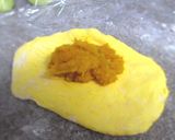A picture of step 5 of Character Bread Funasshii Kabocha Squash Bread.