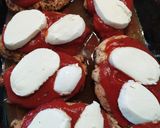 Keto mozarellás, paradicsomos csirkemell recept fázis 4 fotója