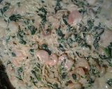 A picture of step 5 of Spinach shrimp alfredo with noodles.