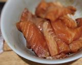 Foto langkah ke 1 dari resep Salmon Mentai Rice.