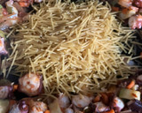 Foto del paso 10 de la receta: Fideuà de pulpo verduritas, garbanzos y hierbabuena, facilísima!