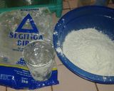 Foto langkah ke 1 dari resep Empek Empek simple (tanpa ikan).