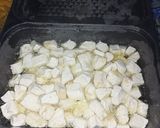 Foto langkah ke 3 dari resep Tumis Tahu Ikan Asin.