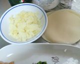 A picture of step 2 of Mezzaluna Ravioli made with Gyoza Skins.
