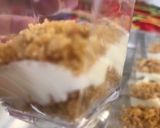 Foto del paso 4 de la receta: Cheesecake de frutos rojos en vasitos