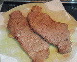 Foto del paso 1 de la receta: Filetes de ternera en salsa de verduras